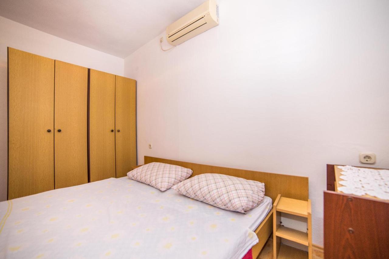 Apartments&Rooms Drpić Splitska Buitenkant foto