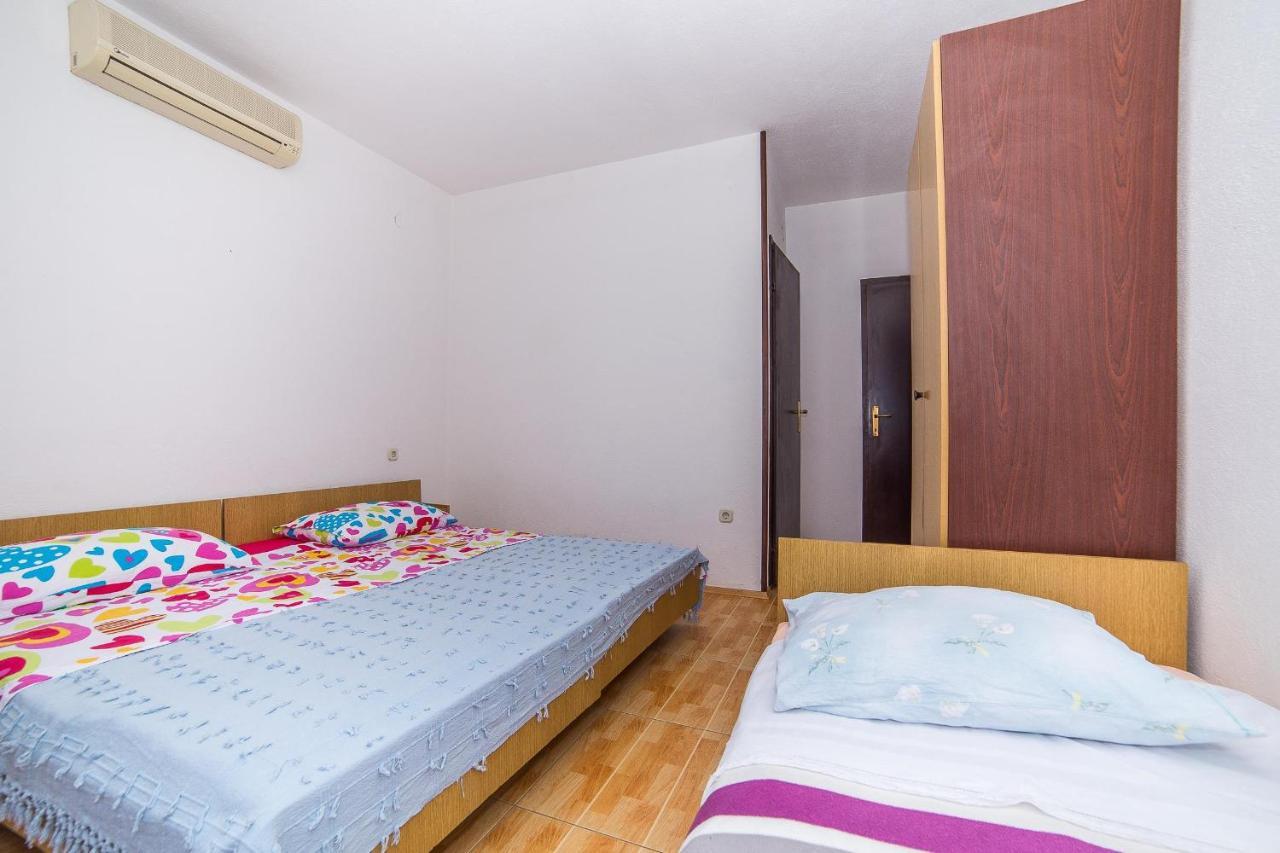 Apartments&Rooms Drpić Splitska Buitenkant foto